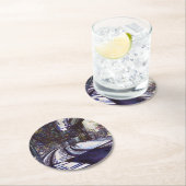 Dessous-de-verre Rond En Papier Dusting the Piano (En situation)