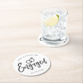 Dessous-de-verre Rond En Papier Lettres de script de la partie d'engagement| (En situation)