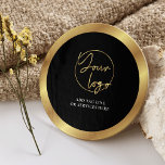 Dessous-de-verre Rond En Papier Logo Black & Gold Moderne Entreprise Événement Mar<br><div class="desc">Créez des dessous de verre de papier personnalisés avec ces Dessous de verre de papier logo d'entreprise Black & Gold. Avec un design moderne en noir et faux or avec votre logo au centre et le texte personnalisé. Une excellente façon de promouvoir votre entreprise lors de votre prochain événement, comme...</div>