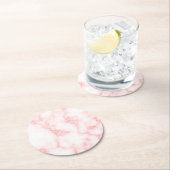 Dessous-de-verre Rond En Papier Marbre rose Faux (En situation)