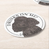 Dessous-de-verre Rond En Papier Mariage de chien de caniche noir personnalisé (Incliné)