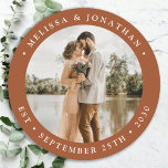 Dessous-de-verre Rond En Papier Moderne simple Terracotta Personnaliser Mariage ph<br><div class="desc">Ajoutez la touche finale à votre mariage avec ces dessous de verre photo personnalisés amusants. Parfait comme les faveurs de mariage à tous vos invités. Customisez ces faveurs de mariage avec votre photo mariage préférée, photo nouvellement mariée, et personnalisez avec le nom et la date. Consultez notre collection de mariages...</div>