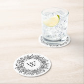 Dessous-de-verre Rond En Papier Monogram Snowflake Noël (En situation)