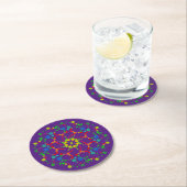 Dessous-de-verre Rond En Papier Neon Bubble Orbs Mandala sur Deep Purple (En situation)
