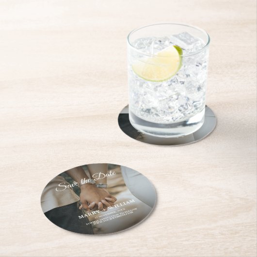 Dessous-de-verre Rond En Papier Photo Enregistrer la Date Élégant Mariage (En situation)