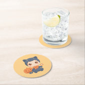 Dessous-de-verre Rond En Papier Première Halloween mignonne bébé noir costume de c (En situation)