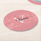 Dessous-de-verre Rond En Papier Ruddy Pink Batik Nom Monogrammé (Incliné)
