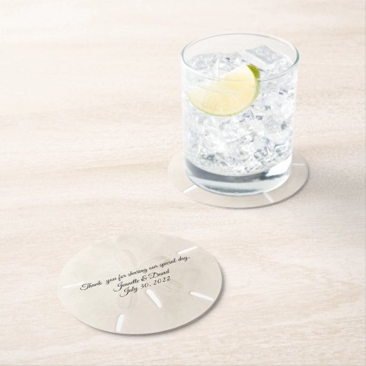 Dessous-de-verre Rond En Papier Sable Dollar Mariage Faveur (En situation)