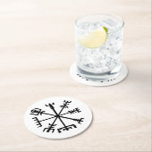 Dessous-de-verre Rond En Papier Vegvísir (Viking Compass) (En situation)