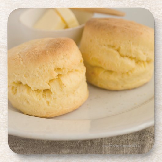 Dessous-de-verre Scone simple avec du beurre du plat (Devant)