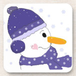 Dessous-de-verre Snowman Avec Coeur Sur La Joue<br><div class="desc">Jolie vue latérale d'un bonhomme de neige avec un gros nez de carotte et un petit coeur rose sur la joue. Casquette bleu,  écharpe et oreilles bouffées de petits flocons de neige.</div>