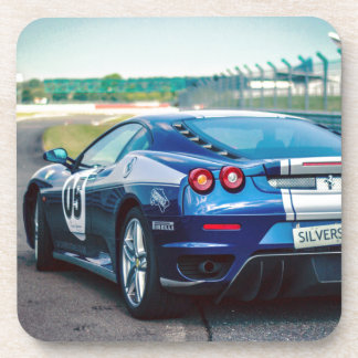 Dessous-de-verre Voiture de course bleue