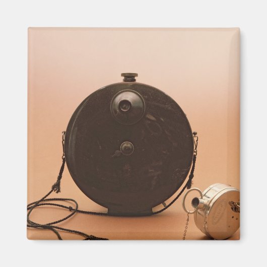 Detective camera's magneet (Voorkant)