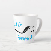 Détendez-vous & Forward Latte Mug par Anna Blake. (Angle droit)