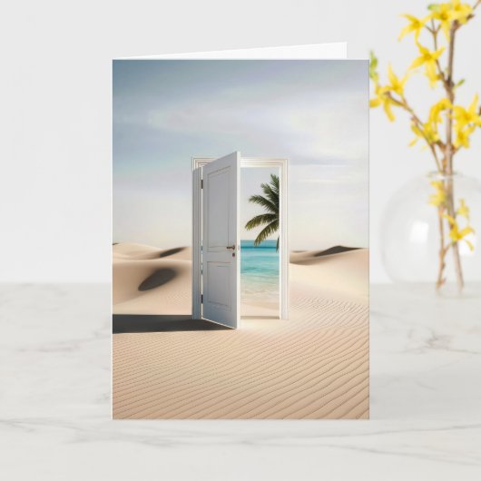 Deur in een woestijn met een tropisch landschap kaart (Gele Bloem)