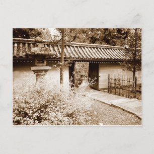 Deuren in een Japanse muur Briefkaart