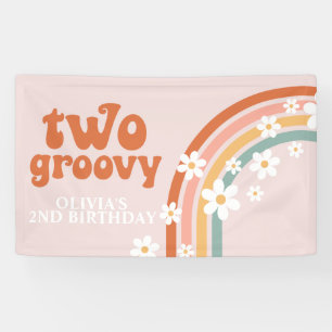 Deux bannières d'anniversaire groovy rétro arc-en-
