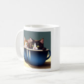 deux chatons mignons dans des tasses pleine couleu (Devant gauche)