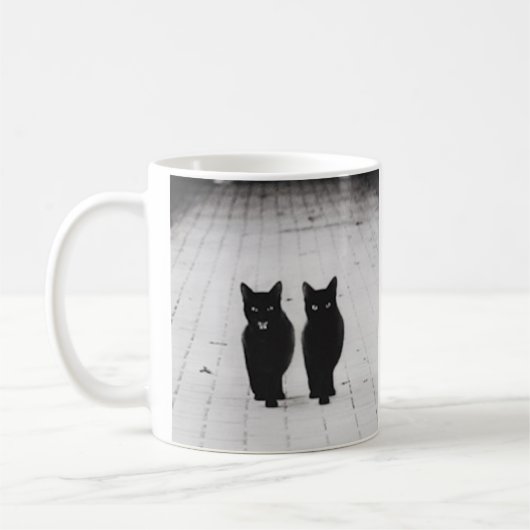 Deux chats noirs classique Mug de café (Gauche)