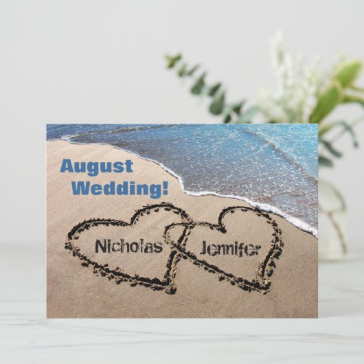 Deux cœurs dans le sable Invitation de mariage d'é (Debout devant)