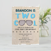 Deux Cool Invitations pour le 2e anniversaire (Debout devant)