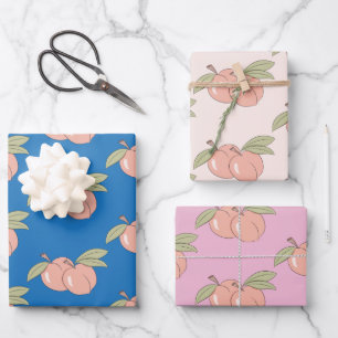 Deux feuilles de papier d'enveloppement de pêches
