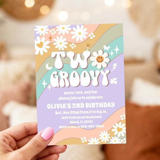 Deux invitations d'anniversaire Groovy Daisy