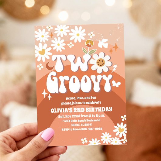 Deux invitations d'anniversaire Groovy pour un enf