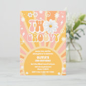 Deux invitations de anniversaire rétro groovy (Debout devant)