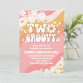 Deux invitations groovy pour un 2ème anniversaire (Debout devant)