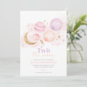 Deux La Lune 2e Anniversaire Invitation Girl Space (Debout devant)
