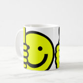 Deux pouces lèvent la tasse (Devant gauche)