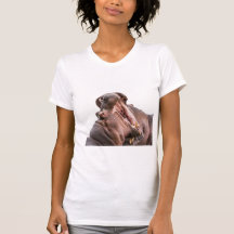 Deux T-shirt de l'hippo à la grande bouche