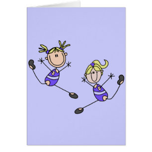 Deux T-shirts et cadeaux blonds de gymnaste de