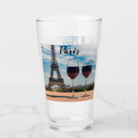 Deux verres de vin avec la tour Eiffel
