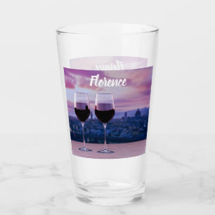 Deux verres de vin rouge sur la ligne d'horizon de