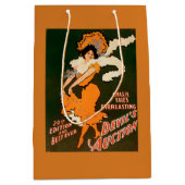 Devil's Auction Woman in Costume Theater Medium Cadeauzakje (Voorkant)