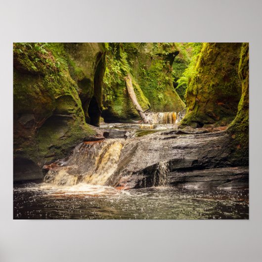 Devil's Pulpit Poster (Voorkant)