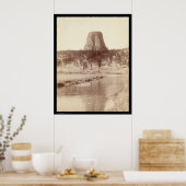 Devil's Tower met Water WY 1890 Poster (Keuken)