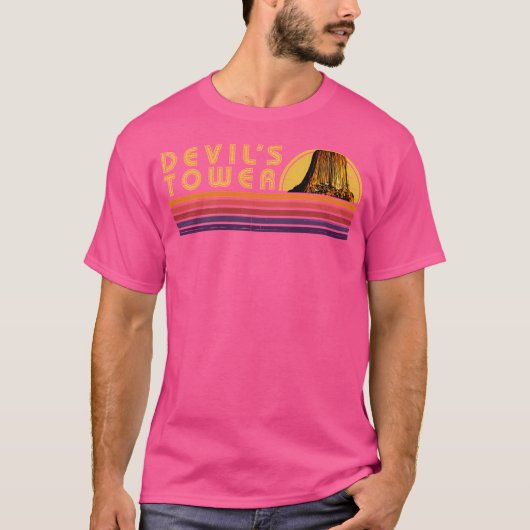 Devil's Tower Retro  Stripes T-shirt (Voorkant)