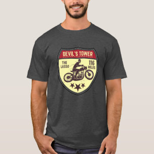 Devil's Tower Road- de lasso Motorcycle road trip T-shirt