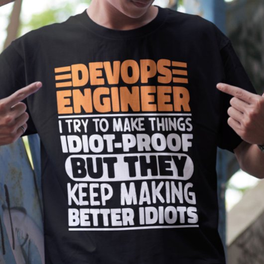 DevOps Engineer Ik probeer dingen grappig te zegge T-shirt