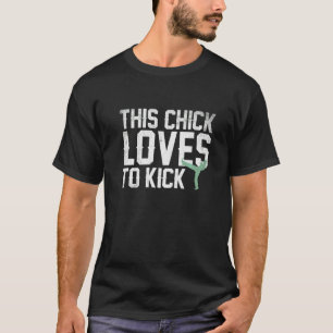 Deze chick houdt ervan om Retro Sport Hobby Quote T-shirt