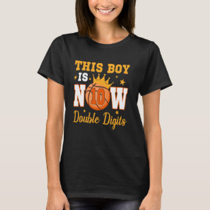 Deze jongen is nu 10 dubbele cijfers 10e verjaarda t-shirt