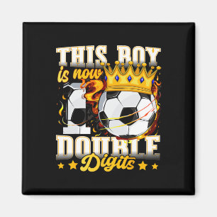 Deze jongen is nu 10 dubbele cijfers voetbal 10 ja magneet