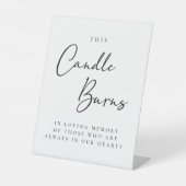 Deze kaars brandt in liefdevolle herinnering reclamebord met voetstuk (Voorkant)