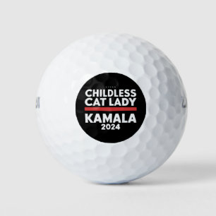 Deze kinderloze kattendame stemt Kamala 2024 Golfballen