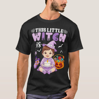 Deze kleine heks is 1 jaar verjaardag halloween t-shirt