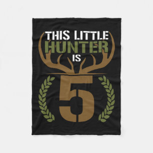 Deze kleine jager is 5 jaar oud 5e verjaardag Dee Fleece Deken
