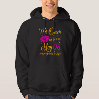 Deze koningin werd geboren in mei 2008. hoodie